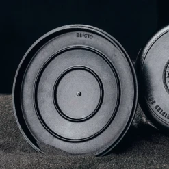 Lodge Blacklock Triple Seasoned Cast Iron Lid -Gourmet Grills 2 BLICXX Selling Point Images 800x800WEB 20 1