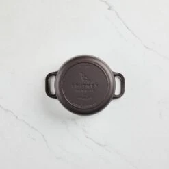 Smithey Ironware 3.5 Qt. Dutch Oven -Gourmet Grills 3.5dutchbottom 720x 60dd208d 3198 4057 a3f7 7e195060ff87