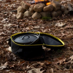 Lodge Camp Dutch Oven Tote Bag -Gourmet Grills AT 10 Outdoor 20Bags 800x800 1