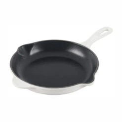 Le Creuset Traditional Skillet - 9" -Gourmet Grills L2024 2316