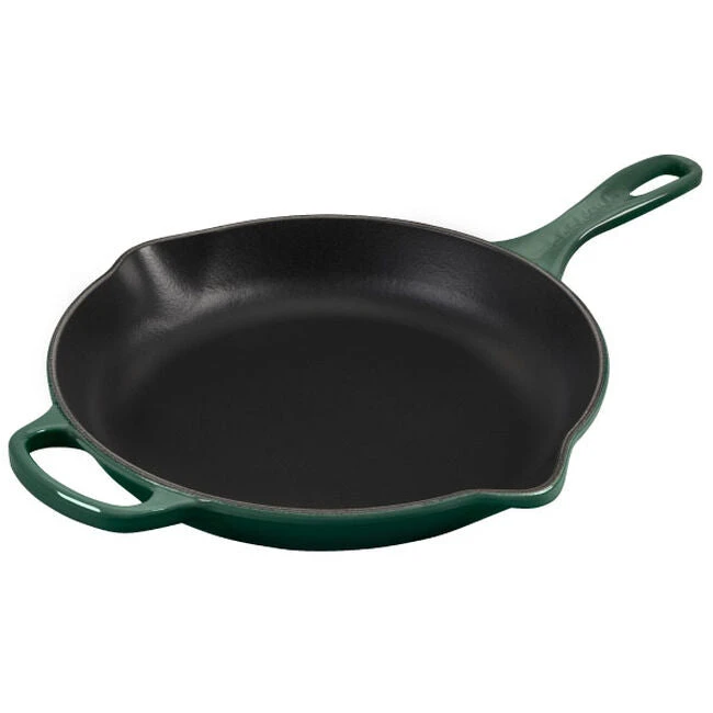 Le Creuset Signature Skillet - 10 1/4" 7 Le Creuset Signature Skillet - 10 1/4" - Image 5