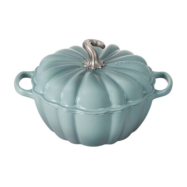 Le Creuset Pumpkin Cocotte 4 Le Creuset Pumpkin Cocotte - Image 2