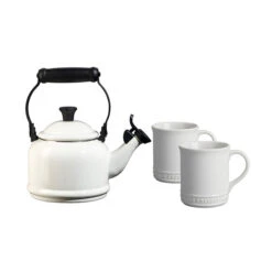 Le Creuset Demi Kettle And Mugs Set -Gourmet Grills RS12994 DEMIKETTLEMUGS WHITE LPR