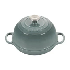 Le Creuset Bread Oven 23 Le Creuset Bread Oven -Gourmet Grills RS15905 LS2101 24717SS
