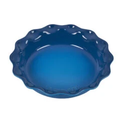 Le Creuset Heritage Pie Dish -Gourmet Grills RS17027 HeritagePieMarseille 1 lpr