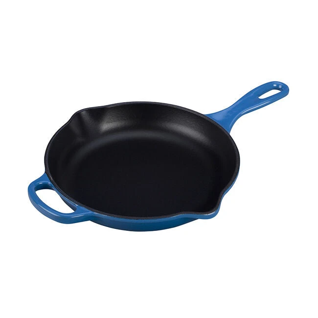 Le Creuset Signature Skillet - 9" 6 Le Creuset Signature Skillet - 9" - Image 4