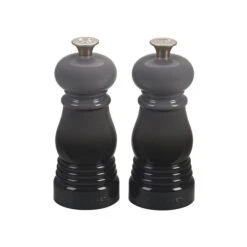 Le Creuset Salt And Pepper Mill 2-Piece Set 15 Le Creuset Salt And Pepper Mill 2-Piece Set -Gourmet Grills RS8457 MG510 7F lpr