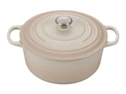 Le Creuset Round Dutch Oven 7 1/4 Qt. -Gourmet Grills rs9083 ls2501 28716ss lpr lecreuset