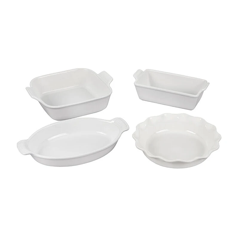 Le Creuset Heritage 4-Piece Bakeware Essentials Set 4 Le Creuset Heritage 4-Piece Bakeware Essentials Set - Image 2